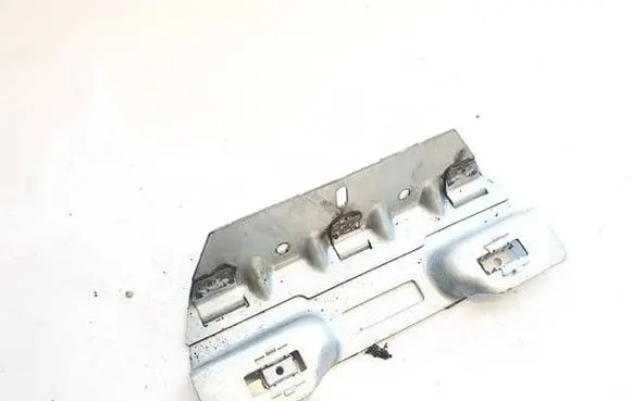 Volkswagen Jetta V Other exterior part 1K858687A