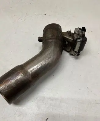 BMW M5 F90 Muffler ending 