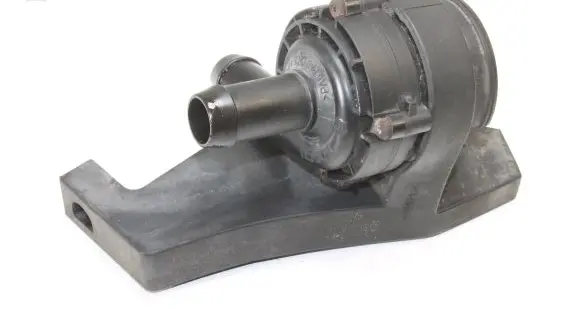 Jaguar XF X250 Water pump 0392023011