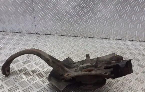 Alfa Romeo 147 Front wheel hub spindle knuckle