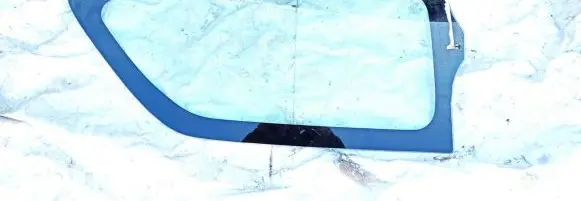 Mazda 323 Rear door window glass