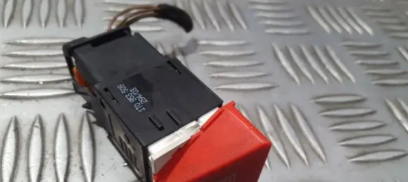 Volkswagen Touran I Hazard light switch 1T0953509