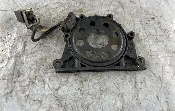 BMW 3 E46 Crankshaft Holder 31752114 7787237 0281002477