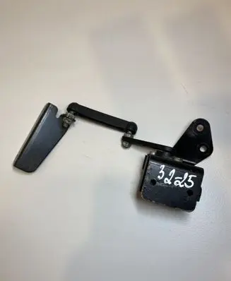 Mini One - Cooper Coupe R56 Front height sensor lever 6778809