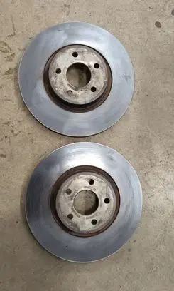 Ford Kuga II Front brake disc