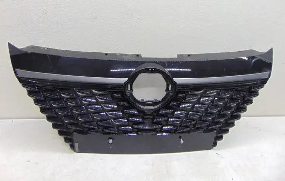 Nissan Qashqai J12 Front grill 62310HN10A
