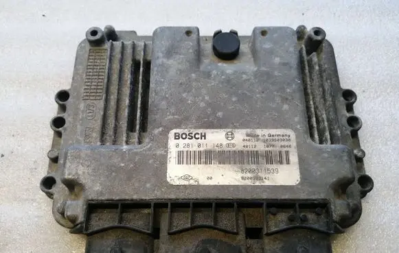 Renault Laguna II Engine control unit/module 8200303141 8200311539 0281011148
