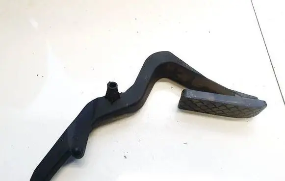 Audi A4 S4 B5 8D Accelerator throttle pedal 8D1721506H