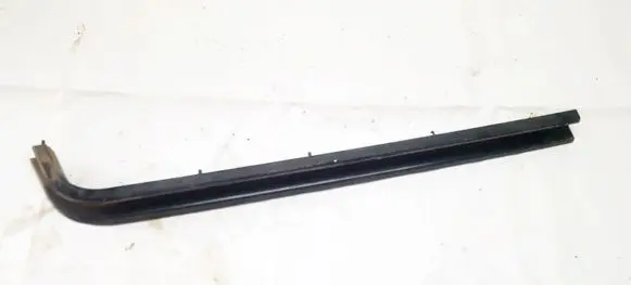 Chrysler Voyager Sliding door trim 