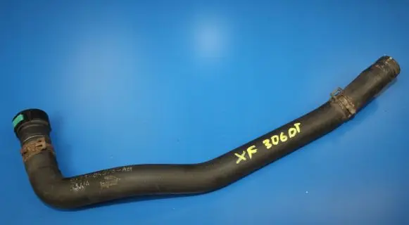 Land Rover Range Rover Sport L320 Engine coolant pipe/hose