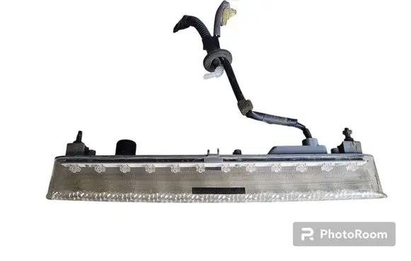 Subaru Legacy Third/center stoplight VC02012