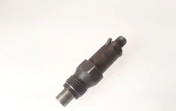 Toyota Corolla E110 Fuel injector LCR6736001