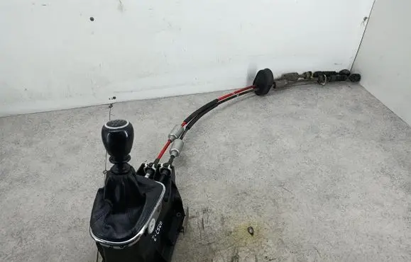 Chevrolet Cruze Gear shifter/selector 96829759