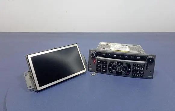 Peugeot 407 Radio/CD/DVD/GPS head unit 96549138YW