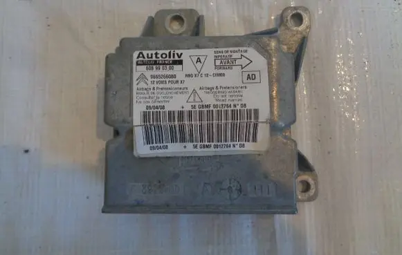 Peugeot 2008 I Airbag control unit/module 9665266080