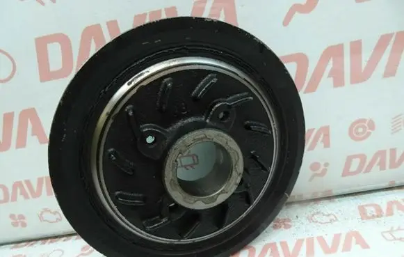 Mitsubishi L300, Cosmos Crankshaft pulley