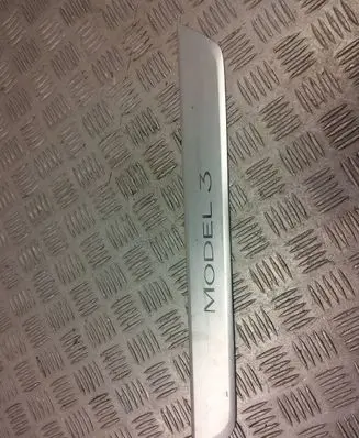 Tesla Model 3 Front sill trim cover 150476300a