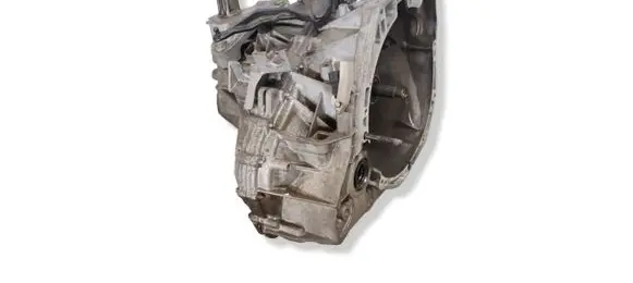 Nissan Pulsar Manual 6 speed gearbox 320103323R