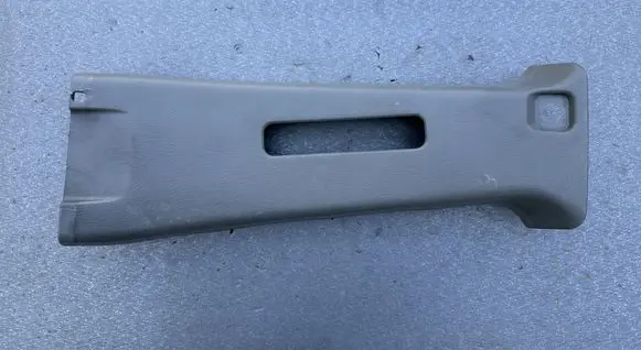 Nissan Patrol Y61 (B) pillar trim (top) 76914VB000