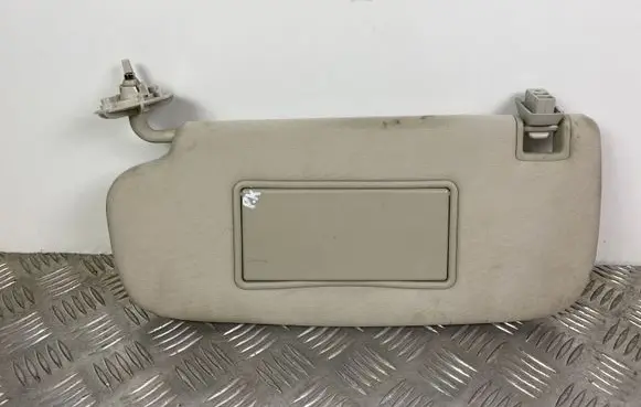 Dodge Durango Sun visor