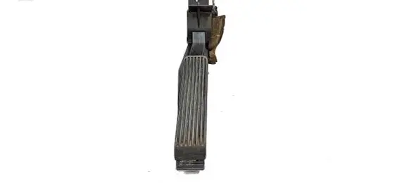Mercedes-Benz E W211 Accelerator throttle pedal A2113010001 A2113000404 5183