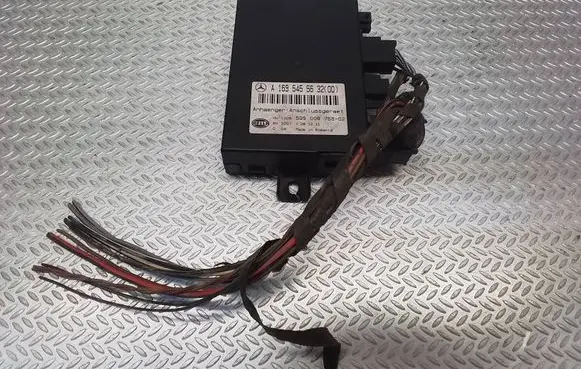 Mercedes-Benz Sprinter W906 Tow bar trailer control unit/module A1695455632