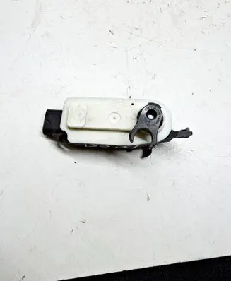 Mercedes-Benz CLA C118 X118 Air flap motor/actuator 5878R1000 21021P44647 5878S00101