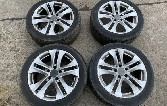 Mercedes-Benz E W212 R17 alloy rim A2124010902