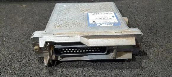 Volvo S40, V40 Engine control unit/module R04080002D 80602F