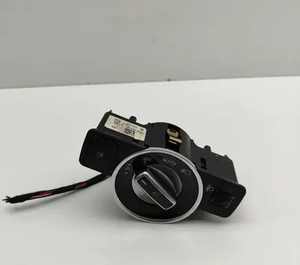 Mercedes-Benz SLC R172 Light switch A2049053103