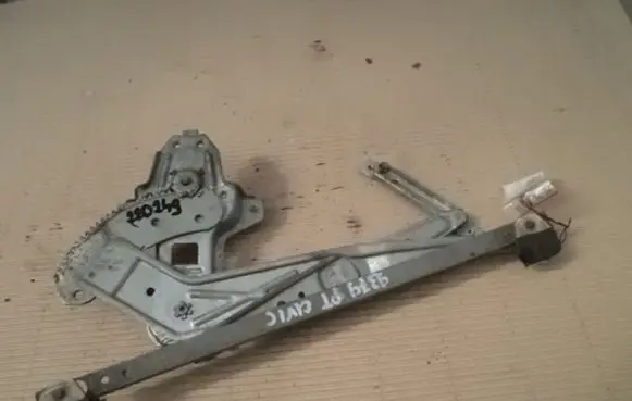 Honda Civic Rear door window regulator with motor