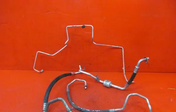 Renault Clio III Air conditioning (A/C) pipe/hose 8200320799 8200521902 8200422125
