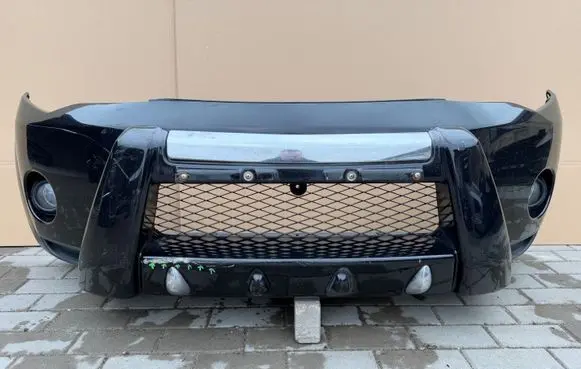 Mitsubishi Outlander Front bumper 