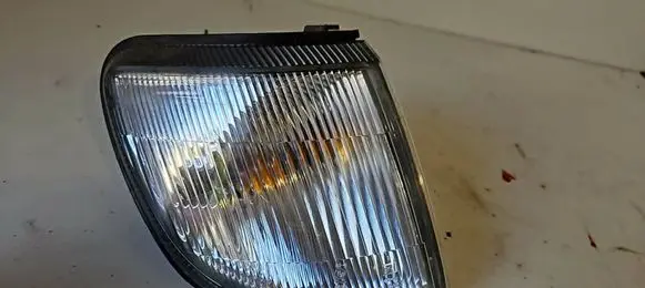 Subaru Forester SF Front indicator light E46498 E4016498