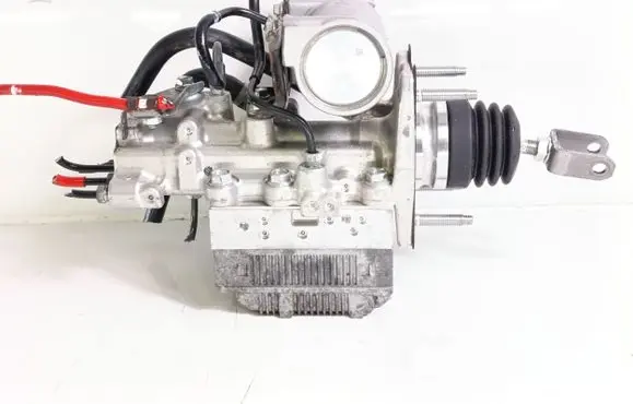 Toyota Prius+ (ZVW40) ABS Pump 4727047030