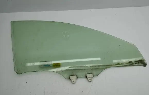Mazda CX-5 Front door window glass four-door