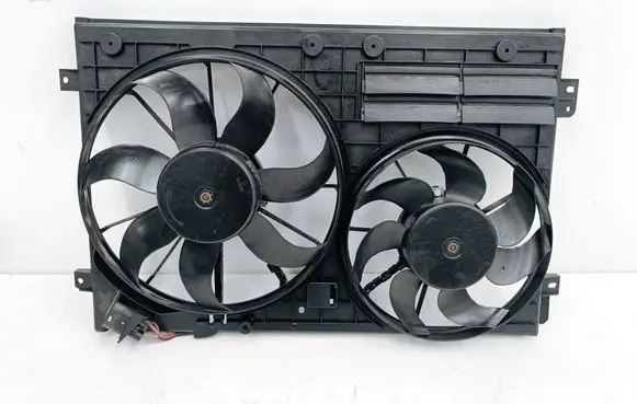 Volkswagen Tiguan Radiator cooling fan shroud 1355D301602