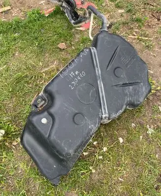 Volkswagen Touran III Fuel tank 