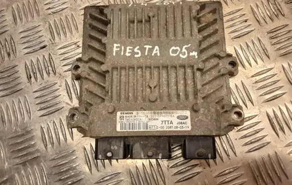 Ford Fiesta Engine control unit/module 7S6112A650EA