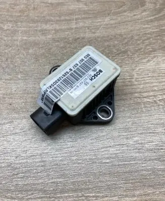Audi A6 S6 C6 4F Yaw turn rate sensor 8E0907637B