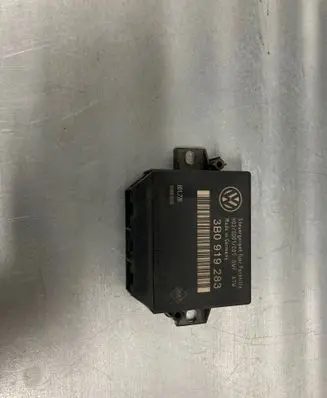 Volkswagen PASSAT B5.5 Parking PDC control unit/module H02SD01C01 3B0919283 601728