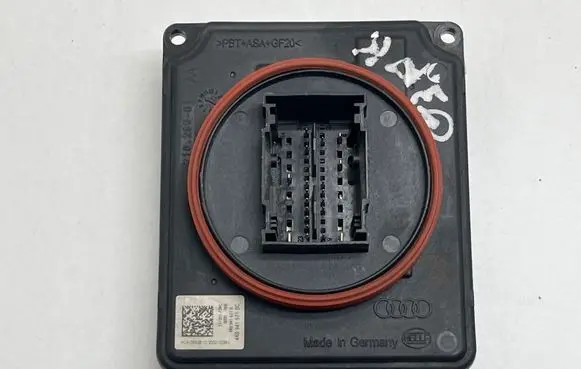 Audi Q3 F3 Headlight ballast module Xenon 4K0941571BC 4K0941571B