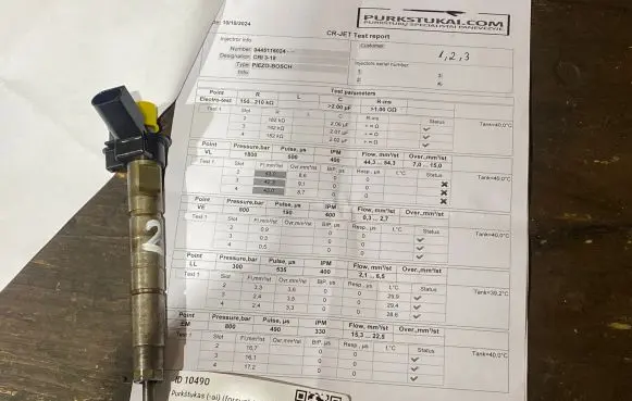 BMW 5 F10 F11 Fuel injector 780542802