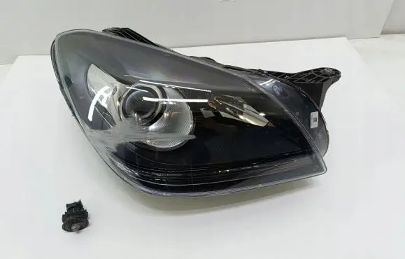 Mercedes-Benz SLK R172 Headlight/headlamp 1728202059