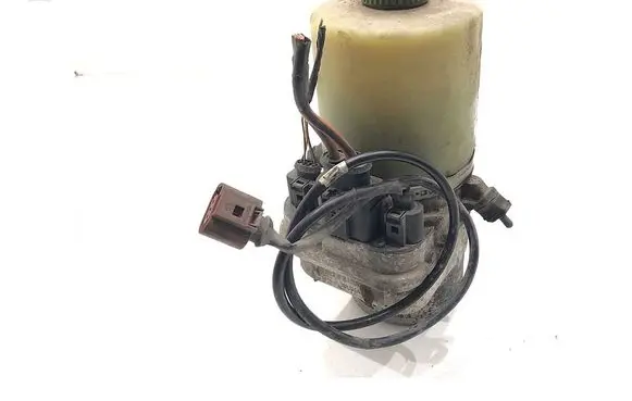 Seat Ibiza IV (6J,6P) Power steering pump 6R0423156