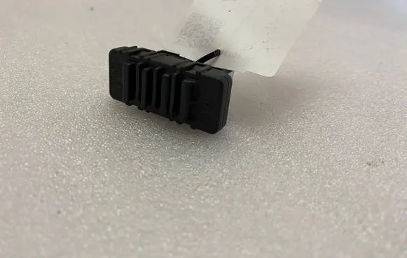 BMW X6 F16 Other devices 6814611
