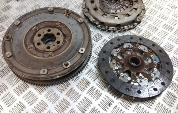 BMW 1 E81 E87 Clutch set kit 7526268