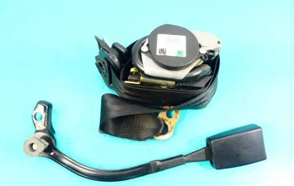 Skoda Superb B5 (3U) Front seatbelt 3B1857706D IMPRK1205400