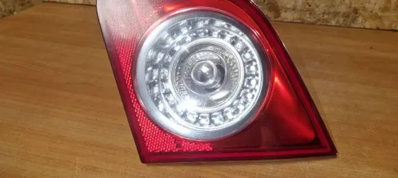 Volkswagen PASSAT B6 Tailgate rear/tail lights 3c5945094