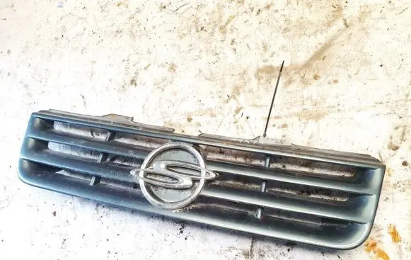 SsangYong Musso Front grill